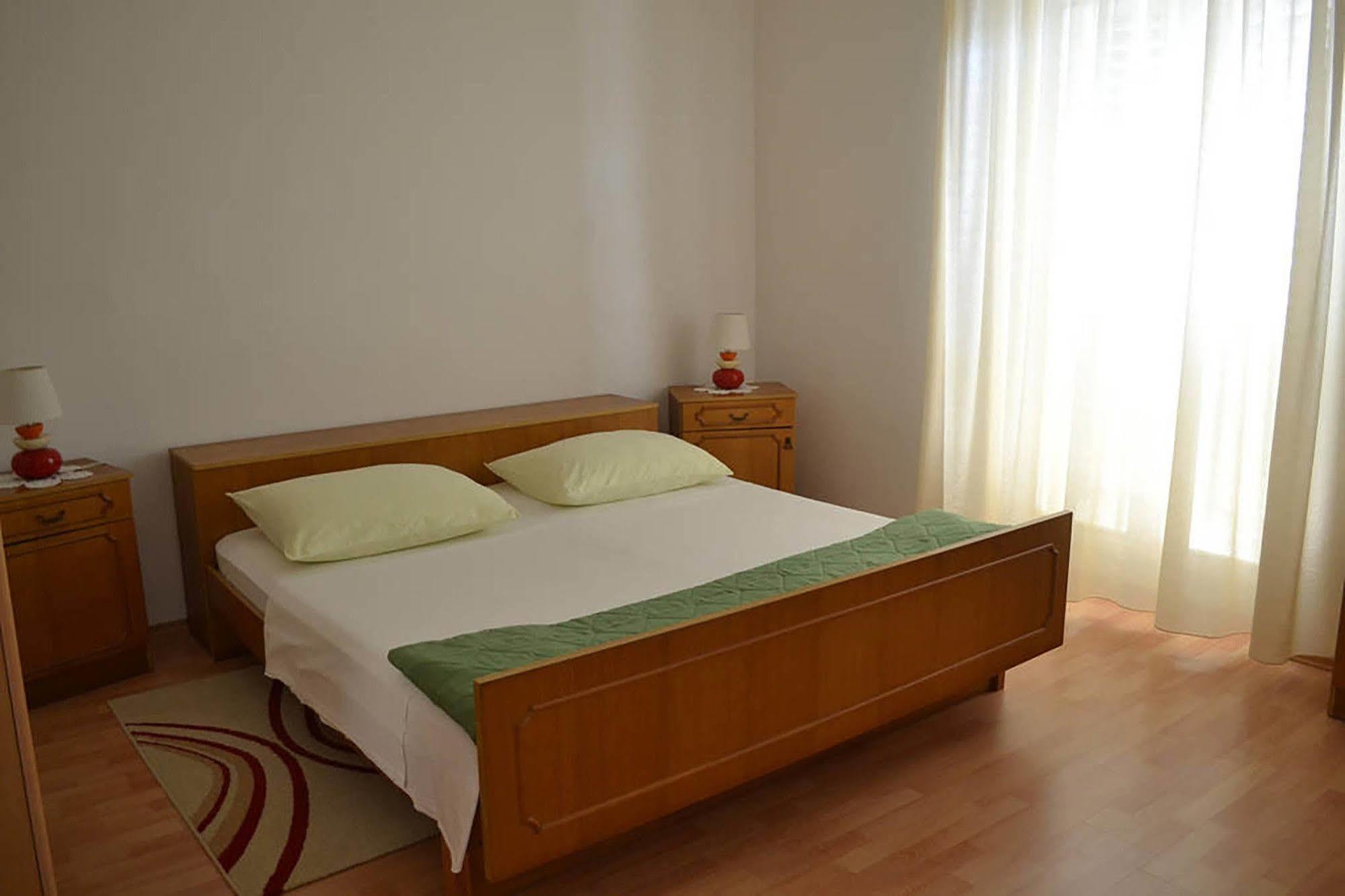 זאדאר Apartments Angie מראה חיצוני תמונה